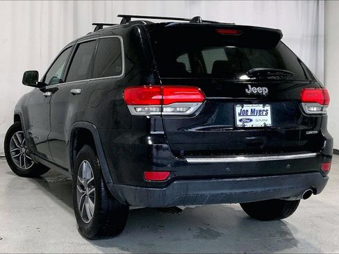 Used 2017 Jeep Grand Cherokee Limited RWD image 5