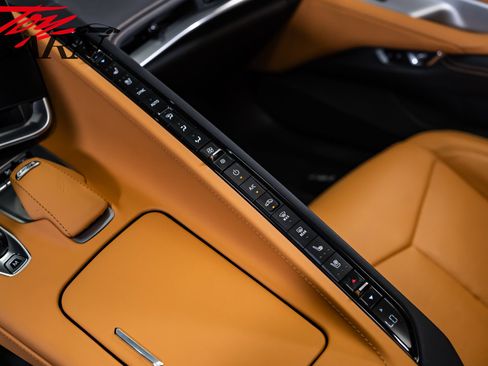 Used 2022 Chevrolet Corvette Stingray Preferred Cpe w/ Z51 Performance Package RWD image 47