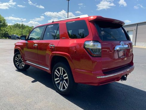 Used 2024 Toyota 4Runner Limited AWD/4WD image 8