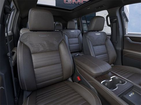 New 2026 GMC Acadia Denali Ultimate image 16