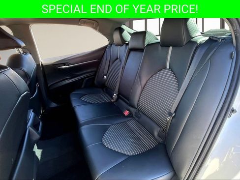 Used 2021 Toyota Camry SE image 20