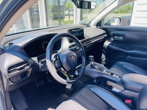 Used 2024 Honda HR-V EX-L image 8