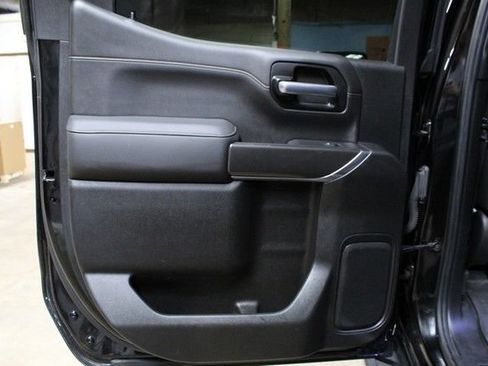 Used 2020 GMC Sierra 1500 AT4 w/ Technology Package AWD/4WD image 15