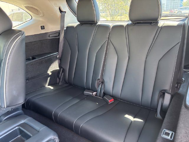 Used 2023 Acura MDX w/ Advance Package AWD/4WD image 8