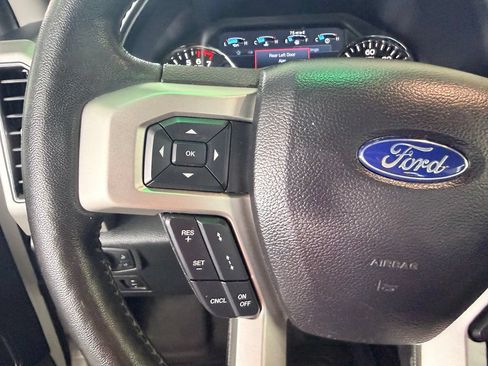 Used 2020 Ford F150 Lariat w/ Equipment Group 502A Luxury AWD/4WD image 22