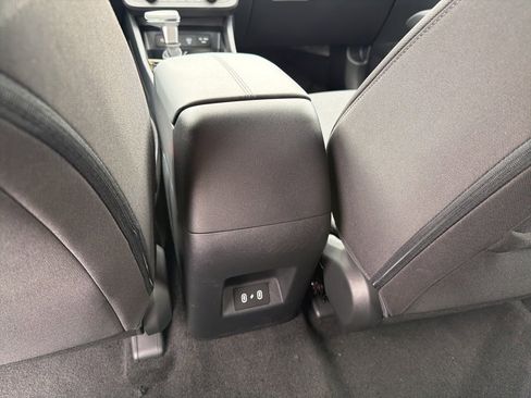 New 2026 Hyundai Tucson SE image 17