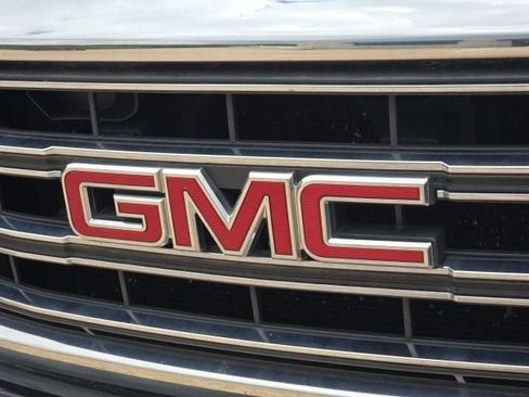 Used 2015 GMC Sierra 1500 SLT w/ Max Trailering Package AWD/4WD image 9