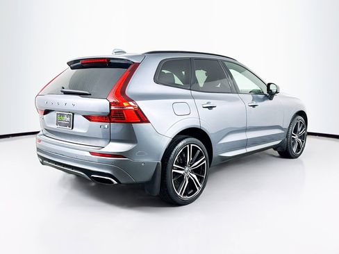 Used 2021 Volvo XC60 T5 R-Design w/ Advanced Package image 9