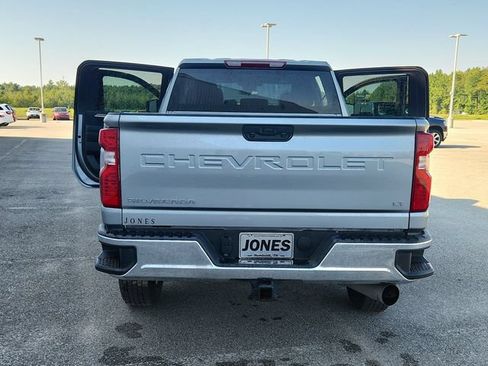 Used 2025 Chevrolet Silverado 2500 LT w/ Convenience Package AWD/4WD image 16