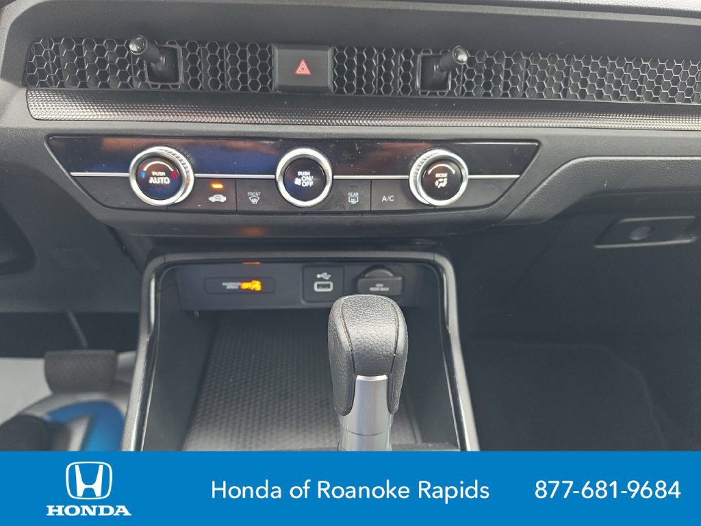 Used 2025 Honda CR-V LX image 15