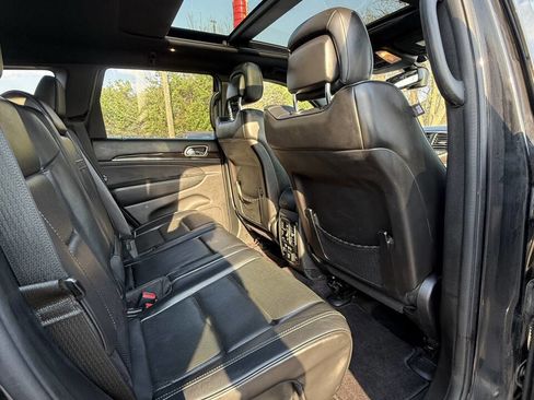 Used 2016 Jeep Grand Cherokee Overland image 26