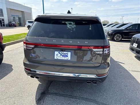 New 2025 Lincoln Aviator Reserve w/ Equipment Group 201A image 4