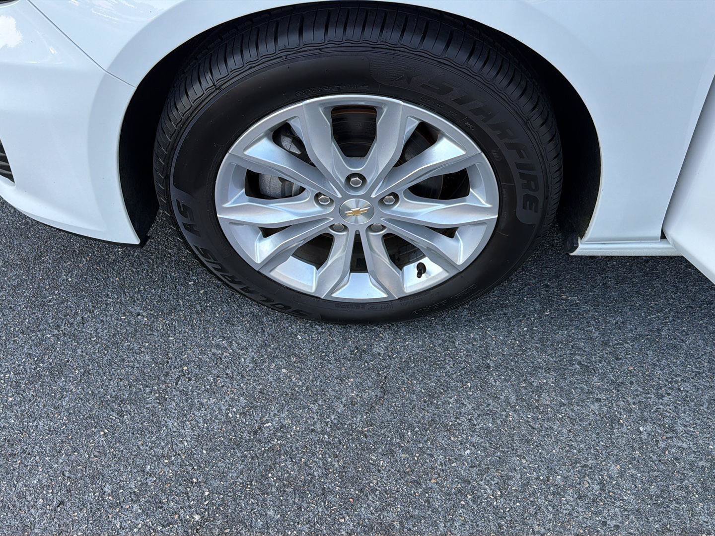 Used 2024 Chevrolet Malibu LT FWD image 35