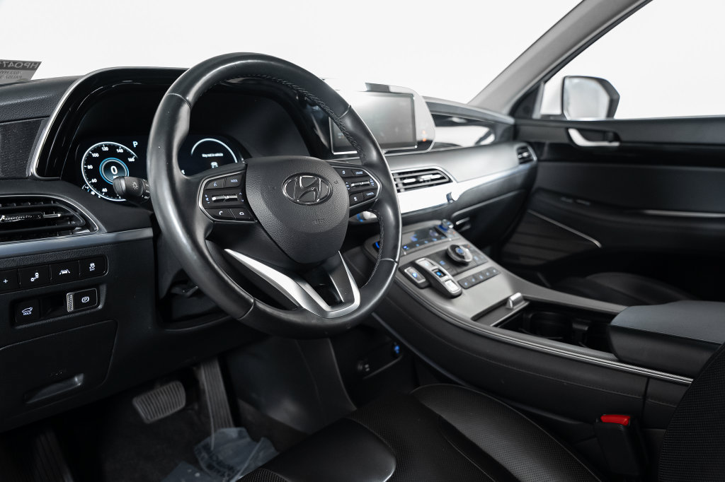 Certified 2022 Hyundai Palisade Limited FWD image 27