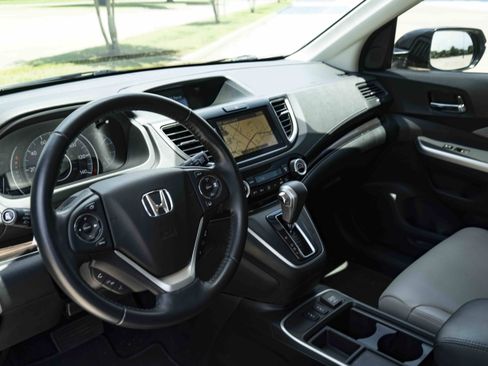 Used 2015 Honda CR-V Touring image 16