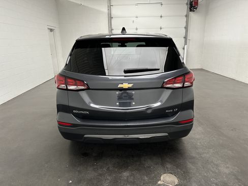 Used 2022 Chevrolet Equinox LT AWD/4WD image 8