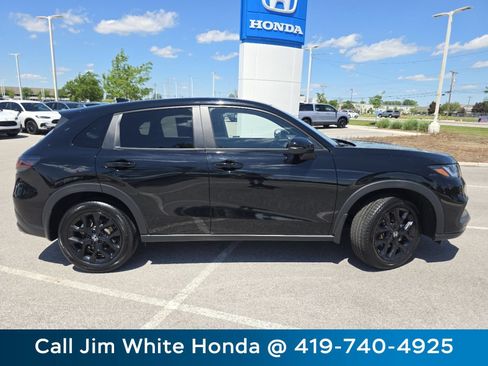 Certified 2024 Honda HR-V Sport image 17