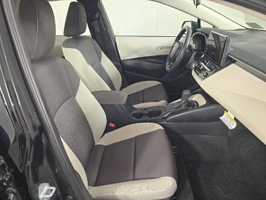 Used 2026 Toyota Corolla LE FWD image 7