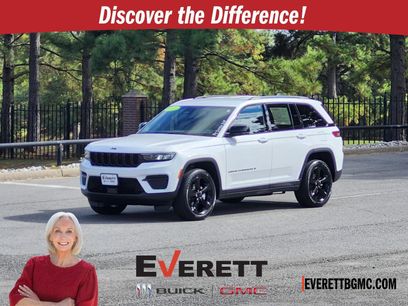 Used 2023 Jeep Grand Cherokee Altitude