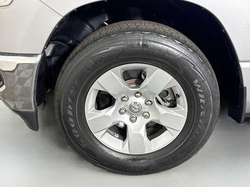 Used 2019 RAM 1500 Big Horn image 38