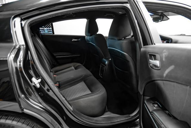 Used 2017 Dodge Charger R/T RWD image 45