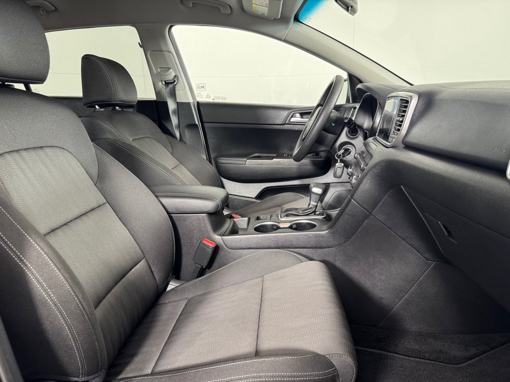 Used 2020 Kia Sportage LX AWD/4WD image 26
