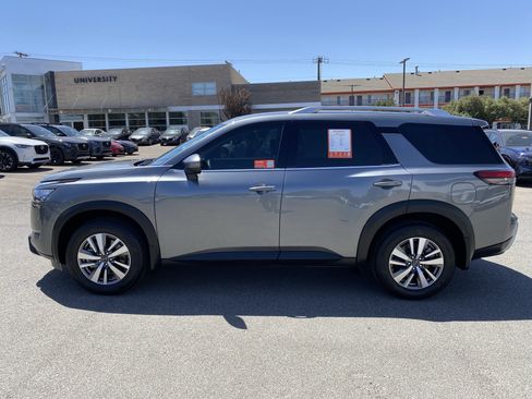 Used 2025 Nissan Pathfinder SL w/ Cargo Package AWD/4WD image 55