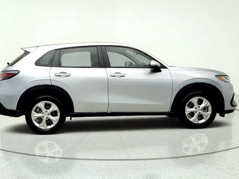 Used 2023 Honda HR-V LX image 4