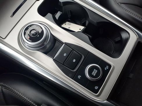 Certified 2023 Ford Explorer XLT w/ Equipment Group 202A image 23