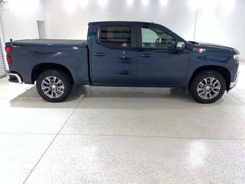 Used 2021 Chevrolet Silverado 1500 LT image 6