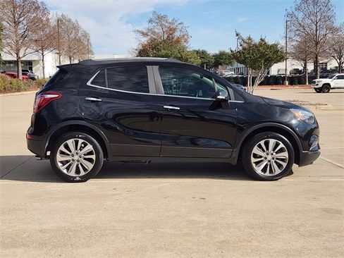 Used 2019 Buick Encore Preferred image 4