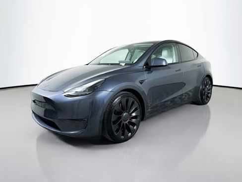 Used 2022 Tesla Model Y Performance AWD/4WD image 1