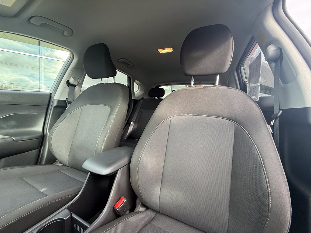 Certified 2024 Hyundai Kona SEL FWD image 12