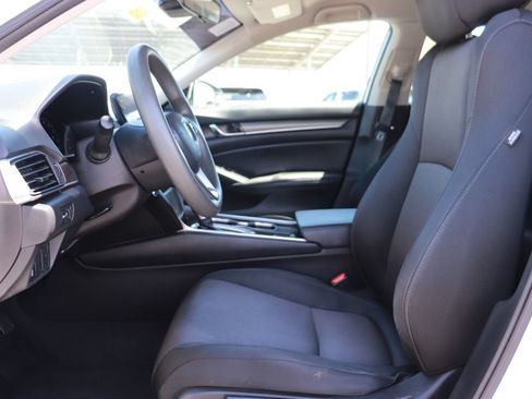 Used 2021 Honda Accord LX image 11