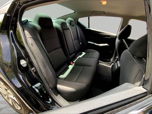 Used 2025 Nissan Altima 2.5 S image 17