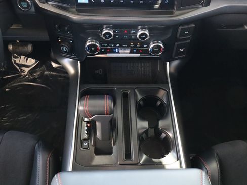 Used 2025 Ford F150 Raptor AWD/4WD image 33