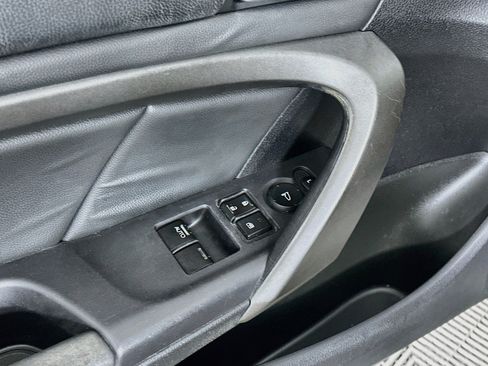 Used 2010 Honda Accord LX-S image 15