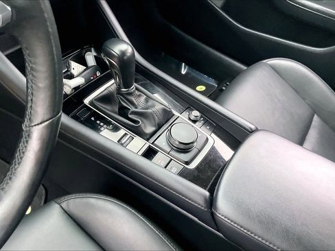 Used 2024 MAZDA MAZDA3 s FWD image 14