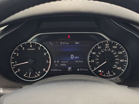 Used 2024 Nissan Murano SV w/ SV Midnight Edition Package AWD/4WD image 17
