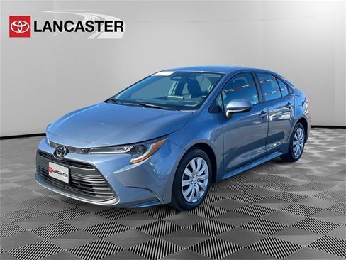 Certified 2023 Toyota Corolla LE image 3