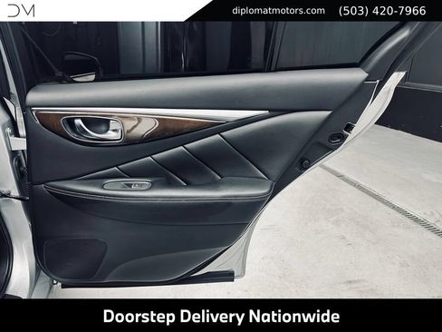 Used 2018 INFINITI Q50 Luxe w/ Cargo Package (L95) RWD image 28