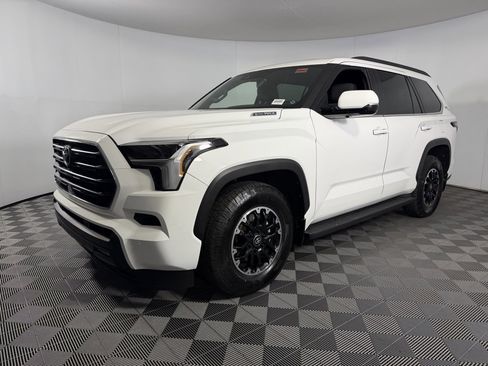 Used 2026 Toyota Sequoia SR5 w/ TRD Off-Road Package image 9
