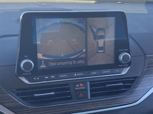 Used 2020 Nissan Altima 2.5 Platinum image 28