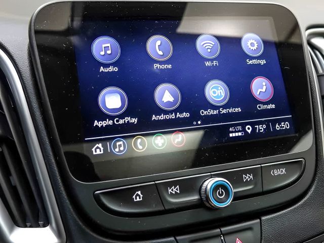 Used 2024 Chevrolet Malibu LT FWD image 18