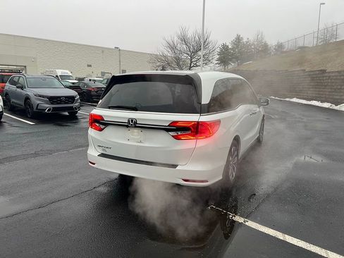 Used 2022 Honda Odyssey EX-L image 6