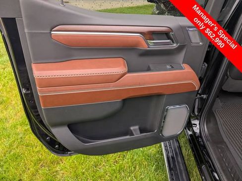 Used 2024 GMC Sierra 1500 Denali Ultimate AWD/4WD image 12