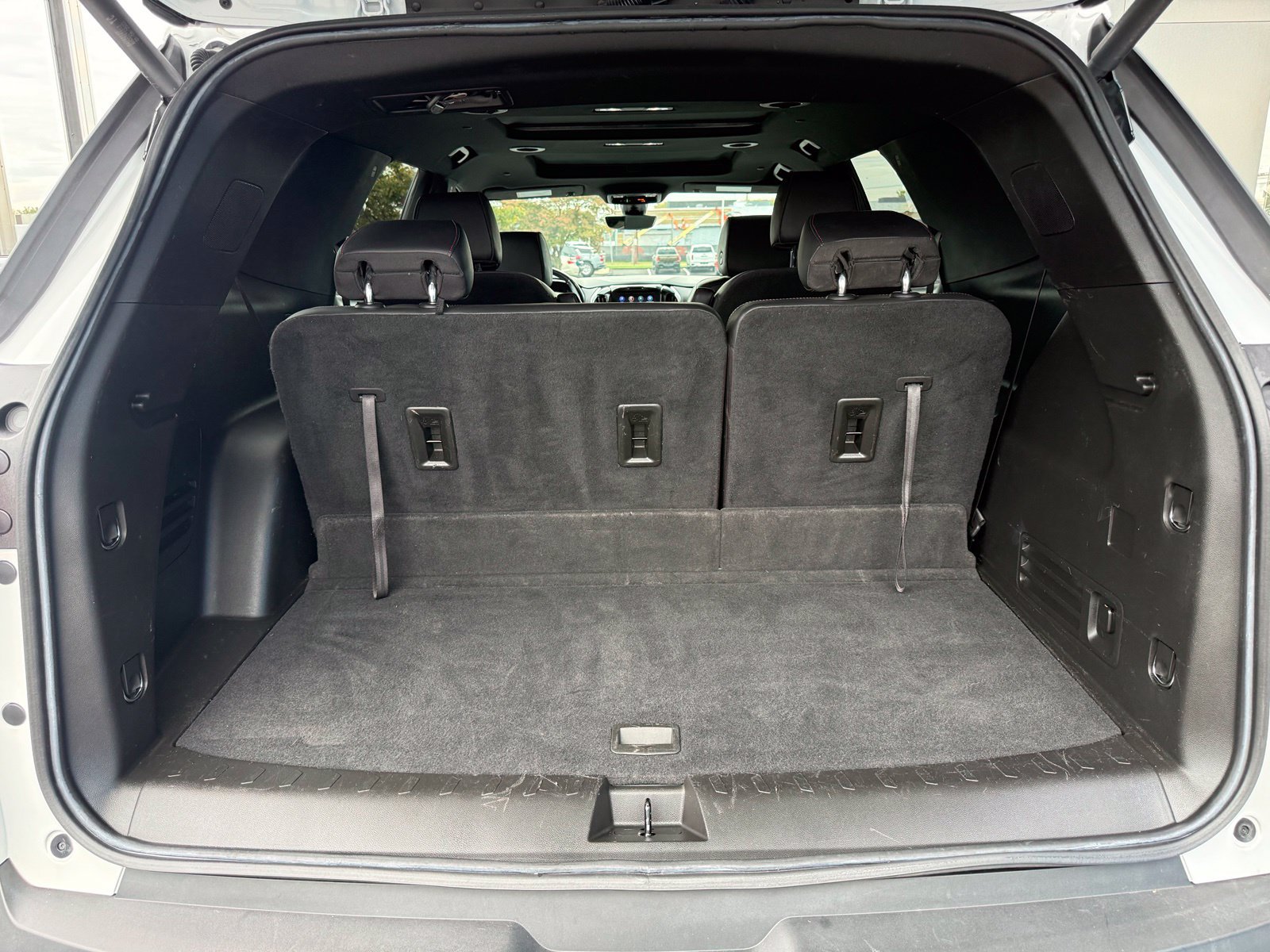 Used 2022 Chevrolet Traverse RS AWD/4WD image 14
