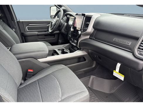 New 2026 RAM 3500 Big Horn AWD/4WD image 24