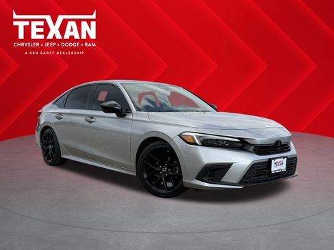 Used 2022 Honda Civic Sport image 1