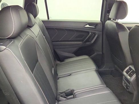 Used 2023 Volkswagen Tiguan SE R-Line FWD image 23